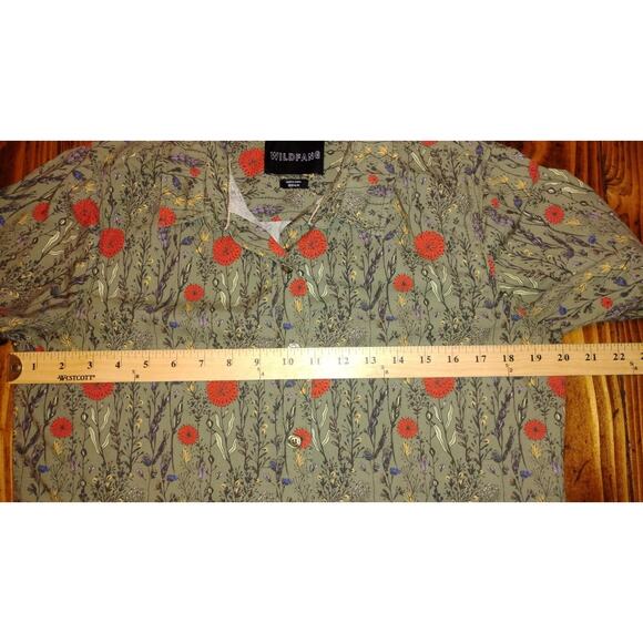 Wildfang Women’s Medium Green Wildflower Button-Up Shirt Short Sleeve Chic - Picture 8 of 9